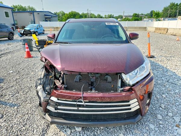 2019 TOYOTA HIGHLANDER