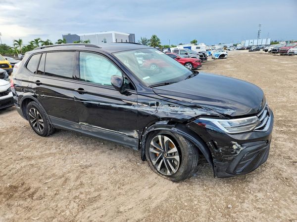 2022 VOLKSWAGEN TIGUAN S