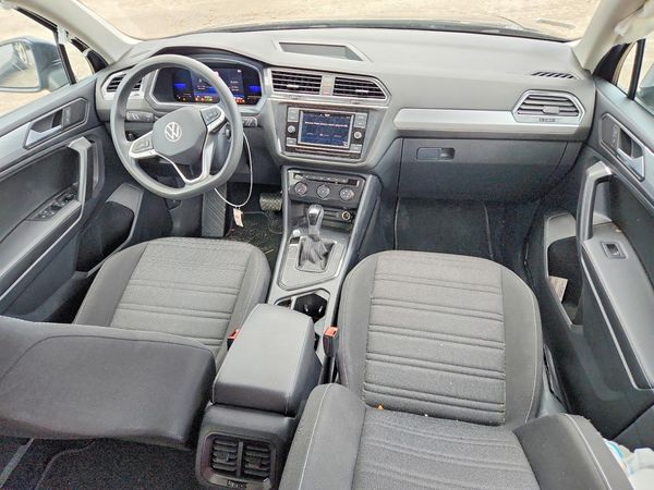 2022 VOLKSWAGEN TIGUAN S