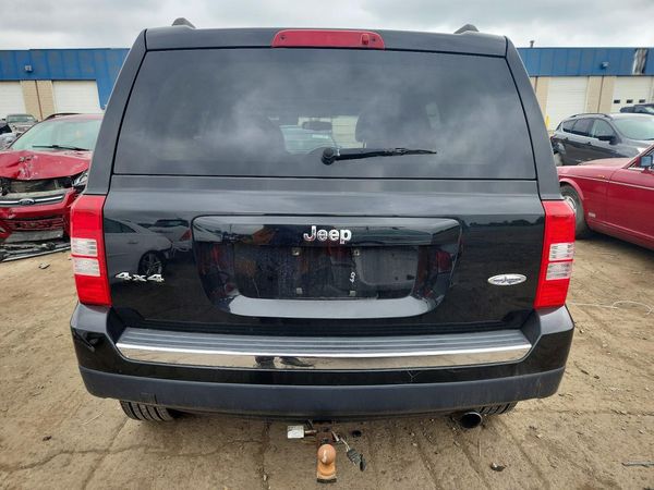 2016 JEEP PATRIOT LATITUDE 4X4
