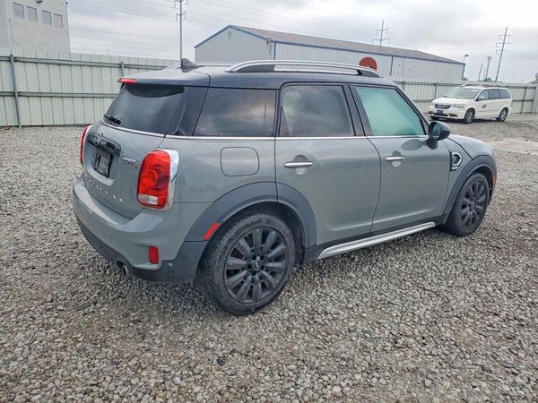 2018 MINI COOPER