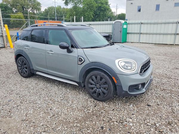 2018 MINI COOPER