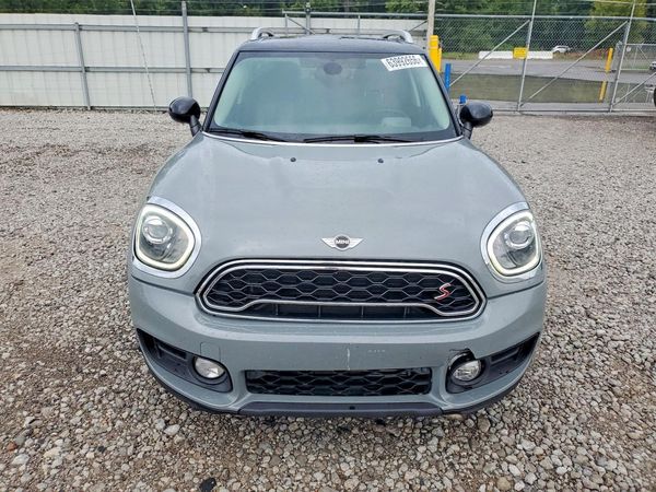 2018 MINI COOPER