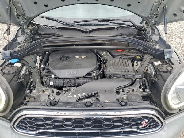 2018 MINI COOPER