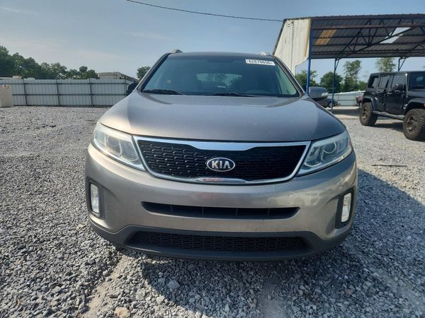 2015 KIA SORENTO GL