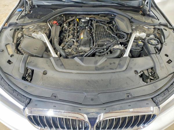 2018 BMW 740