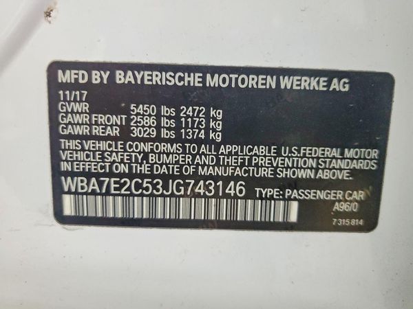 2018 BMW 740