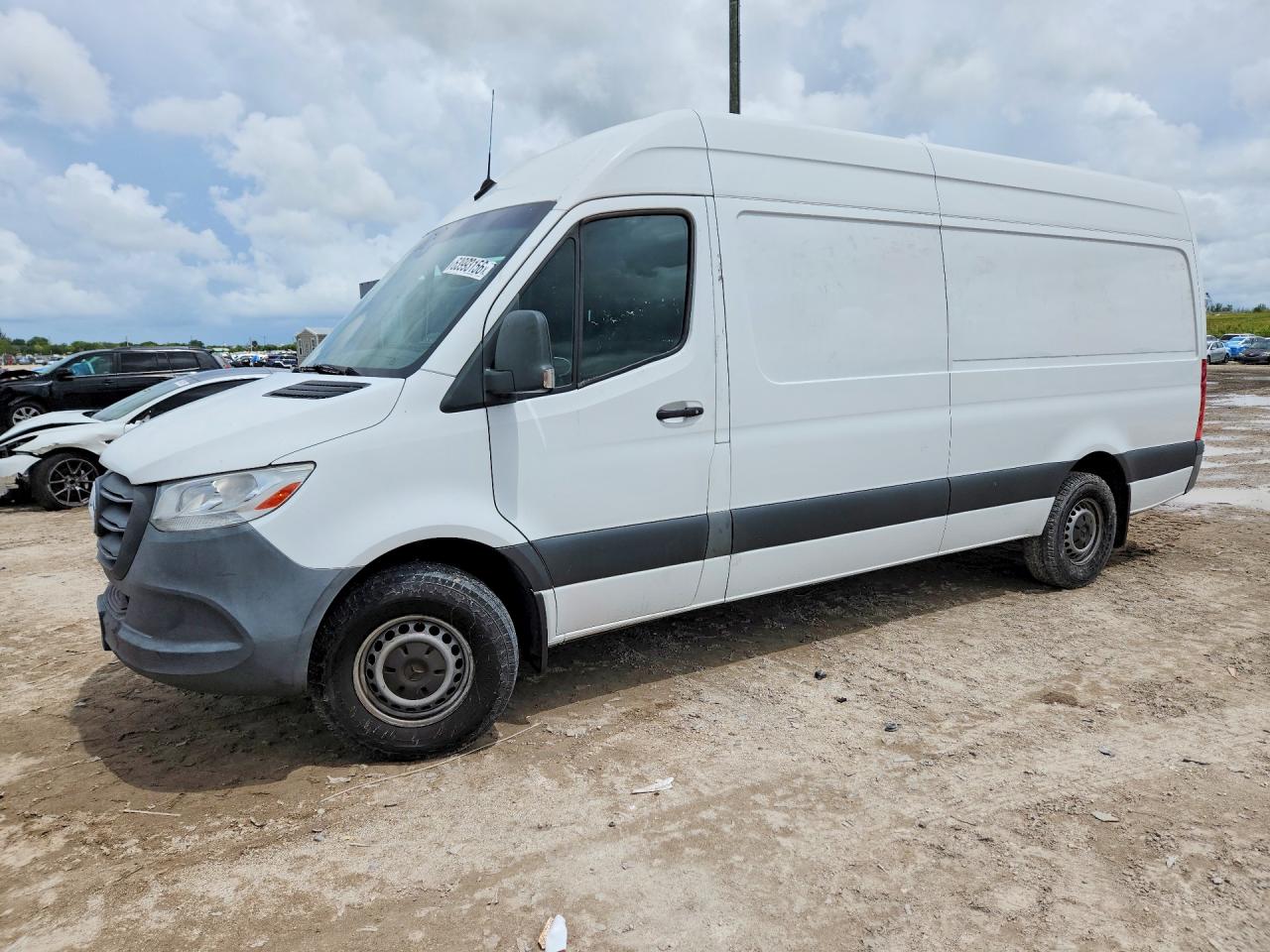 2022 MERCEDES-BENZ SPRINTER 907 (VS30)