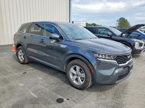 2022 KIA SORENTO LX