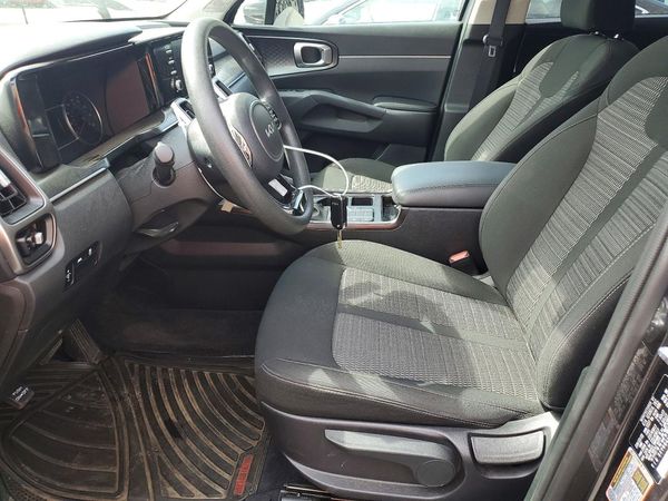 2022 KIA SORENTO LX