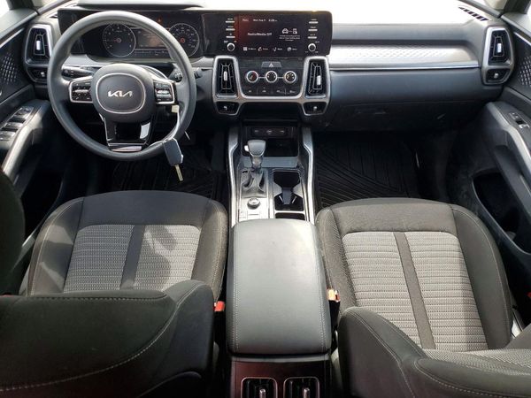 2022 KIA SORENTO LX
