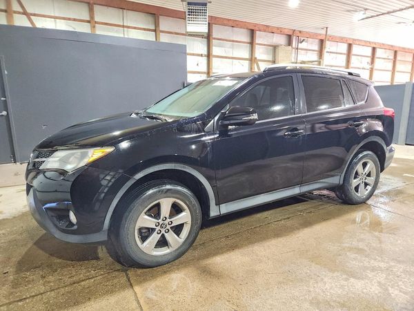 2015 TOYOTA RAV4 XLE (M Grade) — Front 3/4