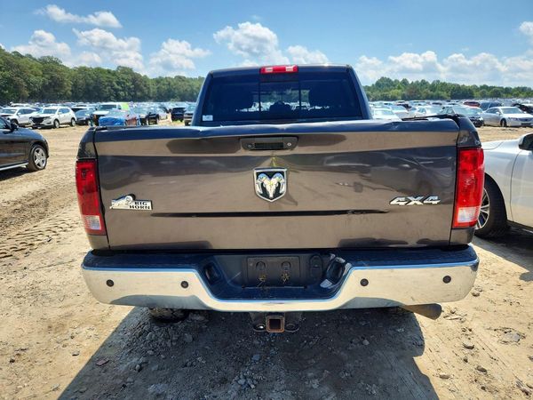 2016 RAM 2500 SLT