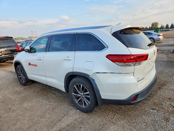 2017 TOYOTA HIGHLANDER