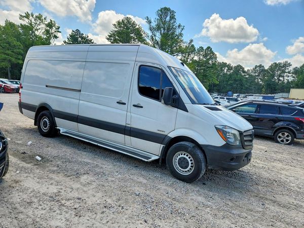 2015 MERCEDES-BENZ SPRINTER