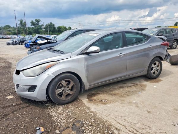 2014 HYUNDAI ELANTRA