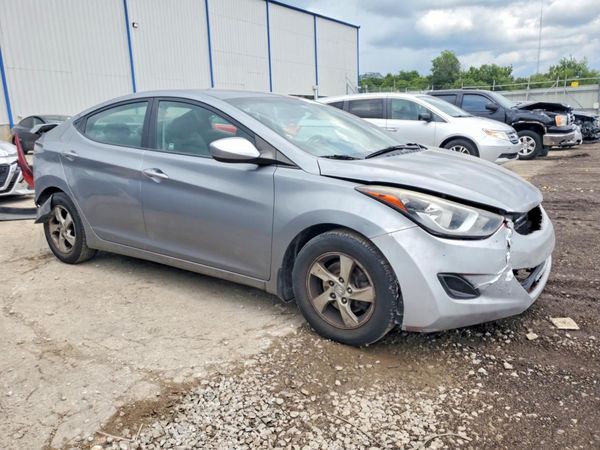 2014 HYUNDAI ELANTRA GLS (Middle)