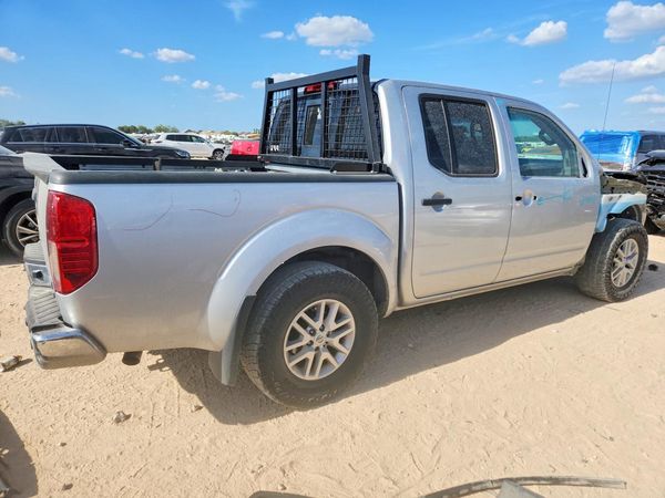 2019 NISSAN FRONTIER