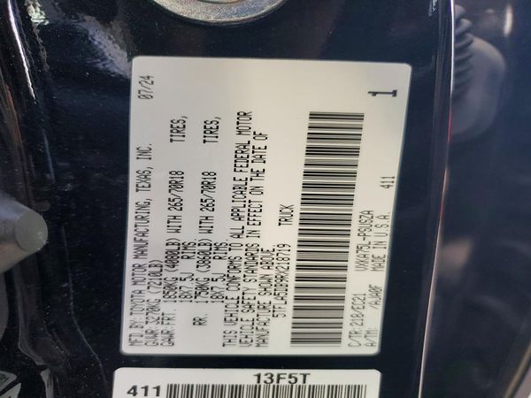 2024 TOYOTA TUNDRA SR5