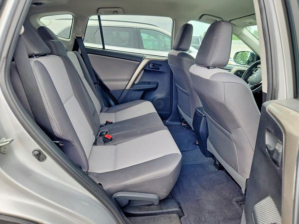 2015 TOYOTA RAV4 LE (X Grade)