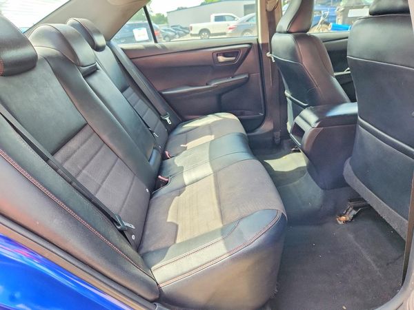 2016 TOYOTA CAMRY