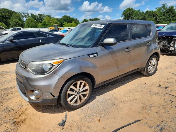 2018 KIA SOUL