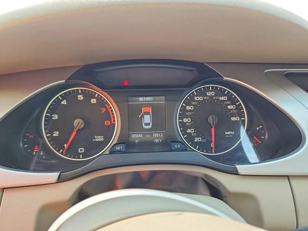 2012 AUDI A4 quattro Premium Plus