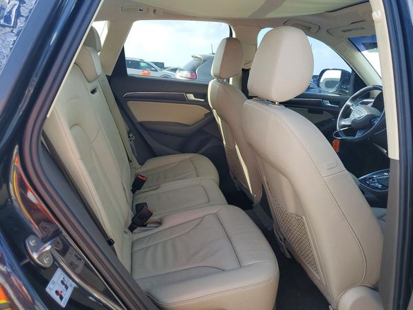 2015 AUDI Q5