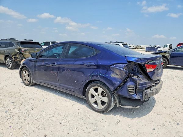 2013 HYUNDAI ELANTRA