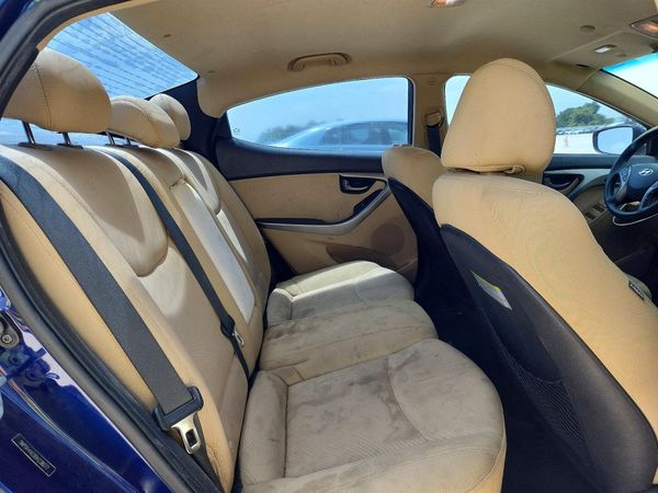 2013 HYUNDAI ELANTRA