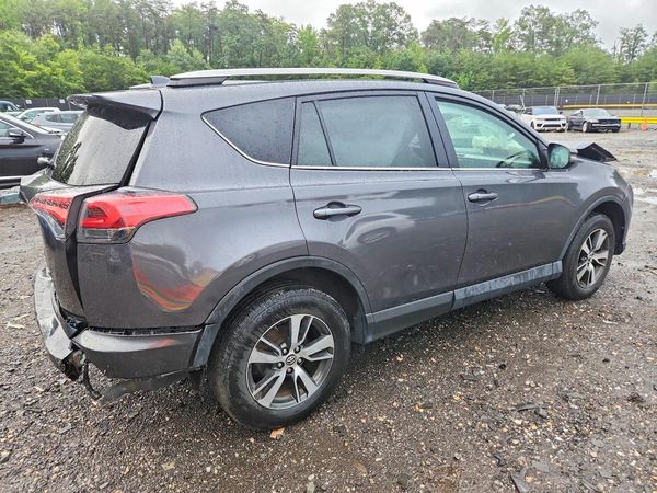 2018 TOYOTA RAV4 Adventure/XLE