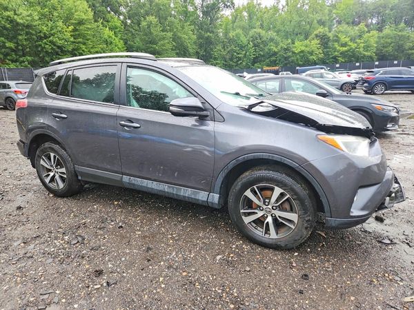2018 TOYOTA RAV4 Adventure/XLE