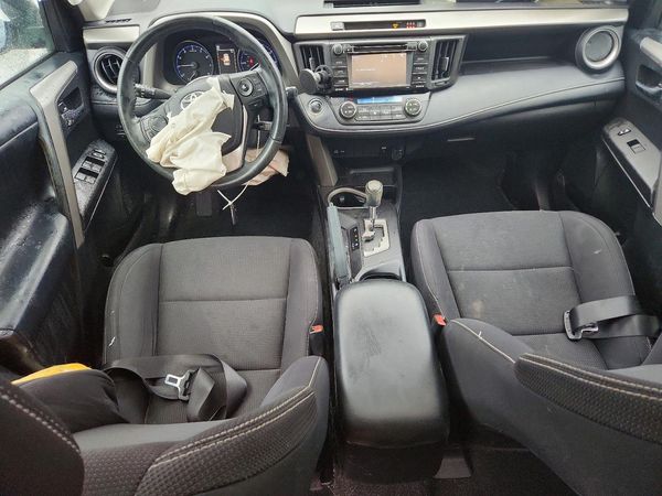 2018 TOYOTA RAV4 Adventure/XLE