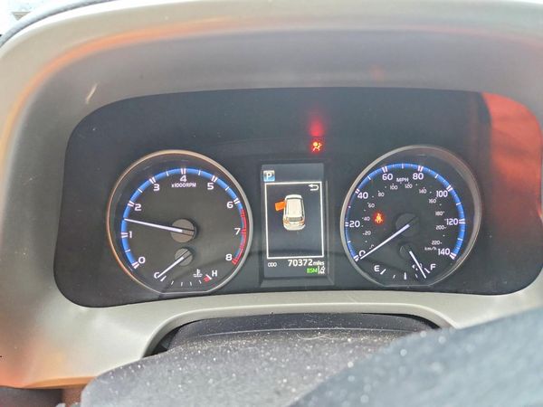 2018 TOYOTA RAV4 Adventure/XLE