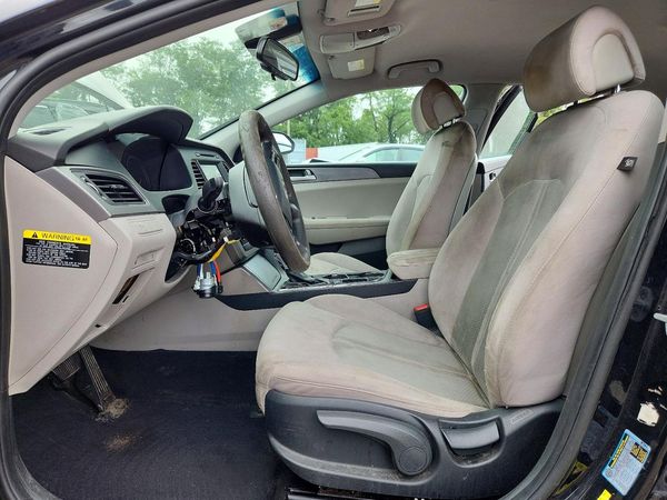 2017 HYUNDAI SONATA SE, Eco — DENT