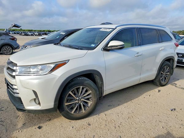 2017 TOYOTA HIGHLANDER SE/XLE