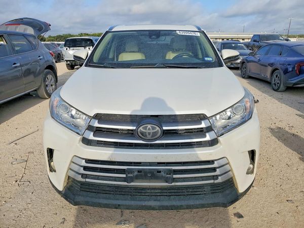 2017 TOYOTA HIGHLANDER SE/XLE