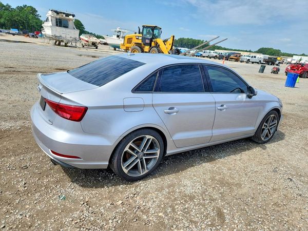 2017 AUDI A3 quattro Premium