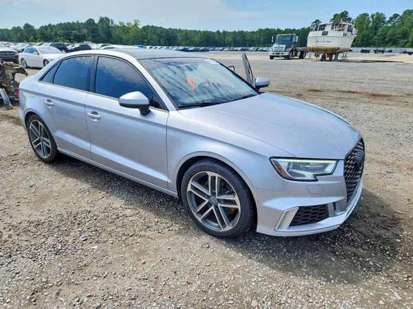 2017 AUDI A3 quattro Premium