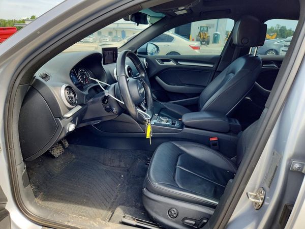 2017 AUDI A3 quattro Premium