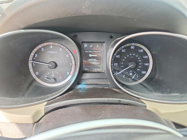 2018 HYUNDAI SANTA FE Sport Base