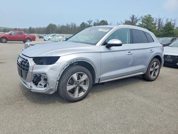 2023 AUDI Q5 quattro Premium Plus