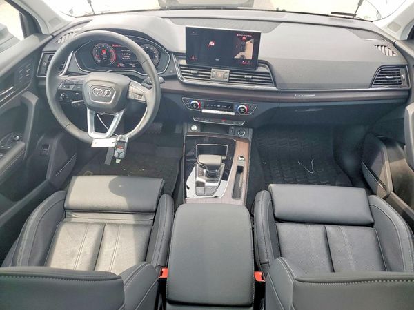 2023 AUDI Q5 quattro Premium Plus