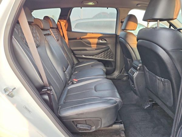 2022 HYUNDAI SANTA FE SEL Premium