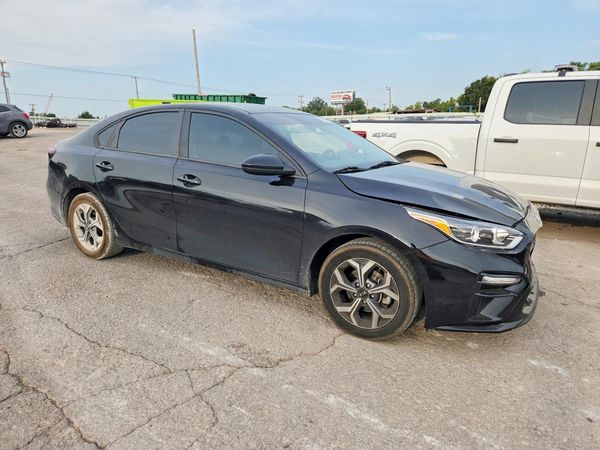 2021 KIA FORTE FE, LXS