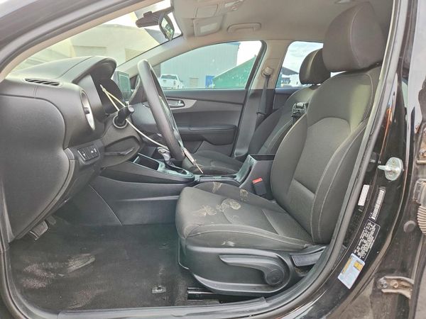 2021 KIA FORTE FE, LXS