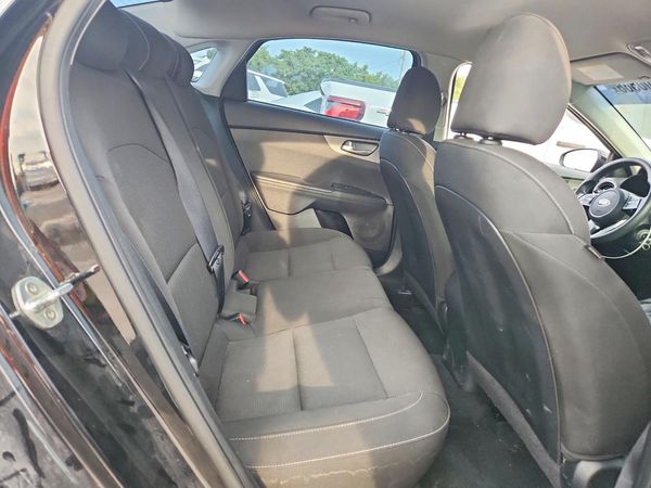 2021 KIA FORTE FE, LXS