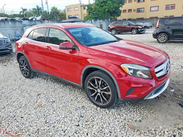 2015 MERCEDES-BENZ GLA GLA250 4-MATIC