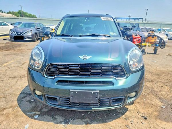 2014 MINI COOPER
