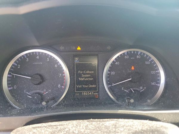 2019 TOYOTA HIGHLANDER LE/LE Plus
